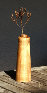 DI-007-2021 Vase